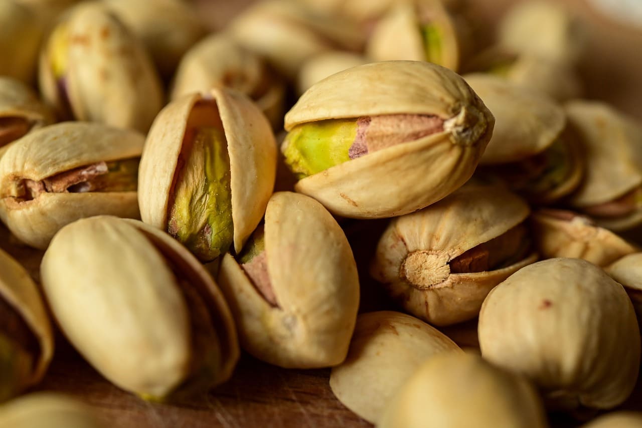 How to Start Seed Saving and Build Your Own Seed Bank